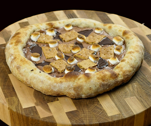 S'Mores Pizza (300x250)